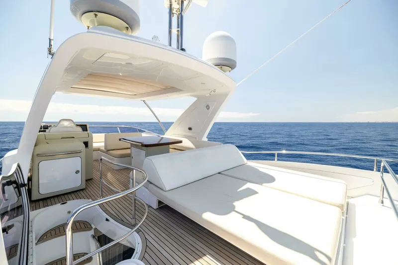 Slide: The Image of Azimut 64 A/Sea - Flybridge 2015 Azimut 64 Flybridge A/Sea - 7651395