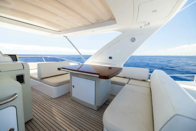 Slide: The Image of Azimut 64 A/Sea - Flybridge 2015 Azimut 64 Flybridge A/Sea - 5267512