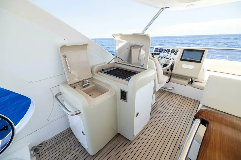 Slide: The Image of Azimut 64 A/Sea - Flybridge 2015 Azimut 64 Flybridge A/Sea - 5267520