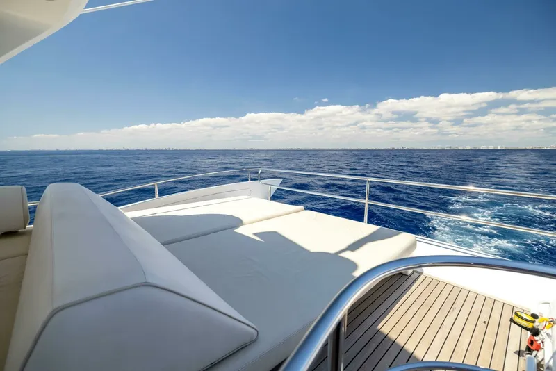 Slide: The Image of Azimut 64 A/Sea - Flybridge 2015 Azimut 64 Flybridge A/Sea - 7651392