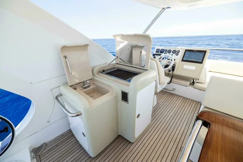 Slide: The Image of Azimut 64 A/Sea - Flybridge 2015 Azimut 64 Flybridge A/Sea - 7651393