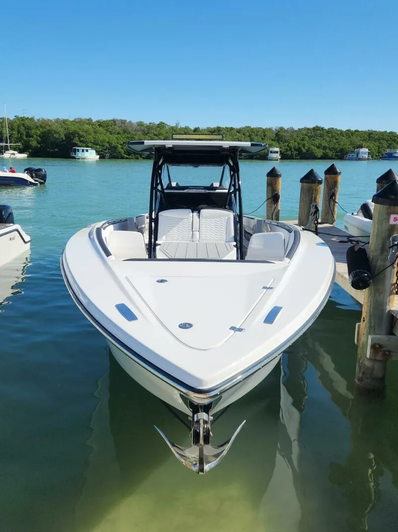 Slide: The Image of Nor-Tech 390 Sport 2026 - 5866675