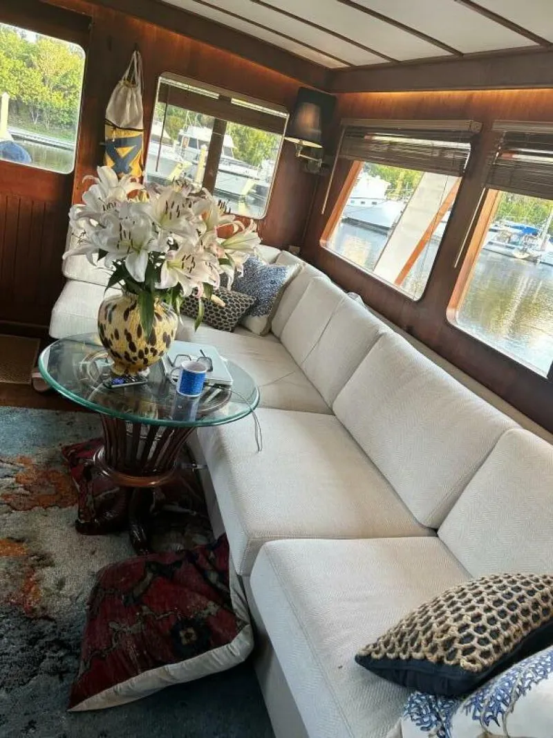 Slide: The Image of Klamath Boats LRC Long Range Trawler 1979 - 5355125