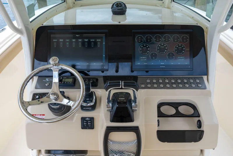Slide: The Image of Scout 300 LXF 2015 - 5269385