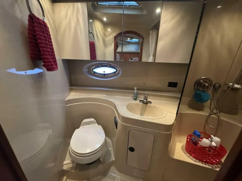 Slide: The Image of Cruisers Yachts 37 2005 - 5267668