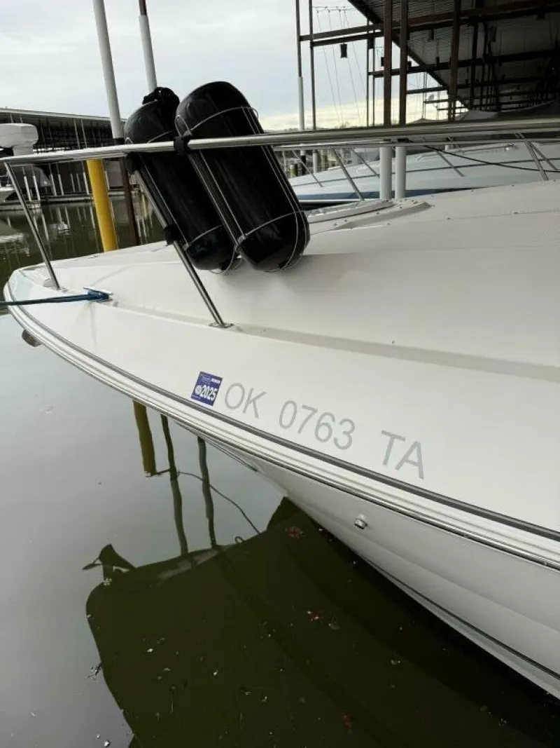 Slide: The Image of Cruisers Yachts 37 2005 - 5267654