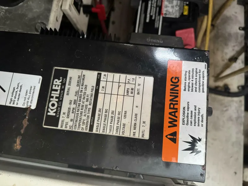 Slide: The Image of Cruisers Yachts 37 2005 - 5267681