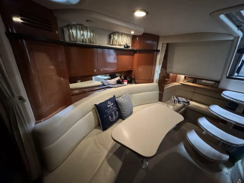 Slide: The Image of Sea Ray 320 Sun Dancer 2004 - 5268247