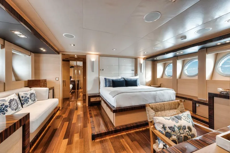 Slide: The Image of Palmer Johnson 120 2006 - 5268829