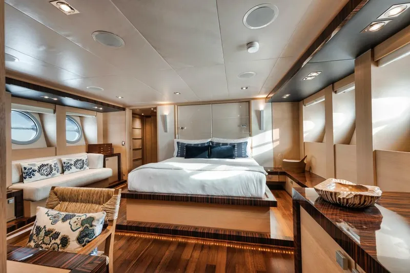 Slide: The Image of Palmer Johnson 120 2006 - 5268836