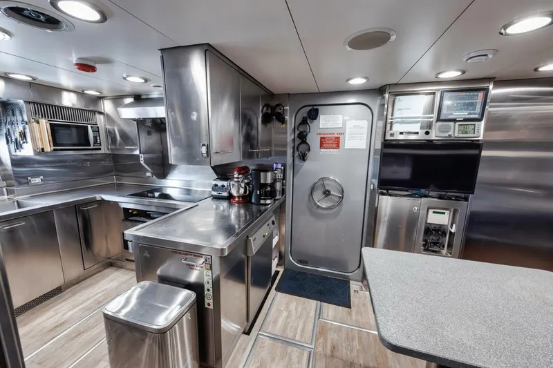 Slide: The Image of Palmer Johnson 120 2006 - 5268843