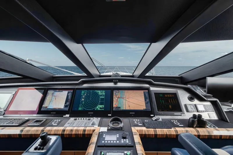 Slide: The Image of Palmer Johnson 120 2006 - 5268865