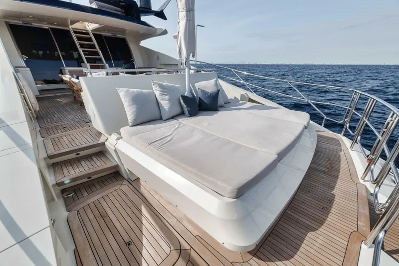 Slide: The Image of Palmer Johnson 120 2006 - 5268731