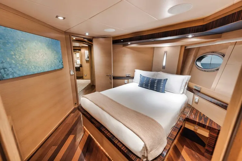 Slide: The Image of Palmer Johnson 120 2006 - 5268800