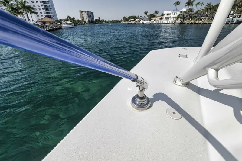 Slide: The Image of Yellowfin 42 2020 - 5269650