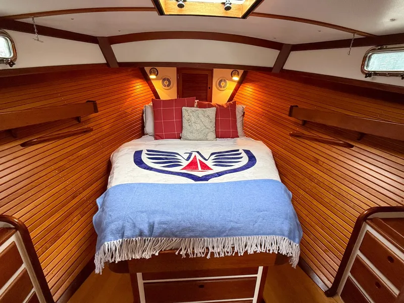 Slide: The Image of John Williams Stanley 38 2003 - 6018355