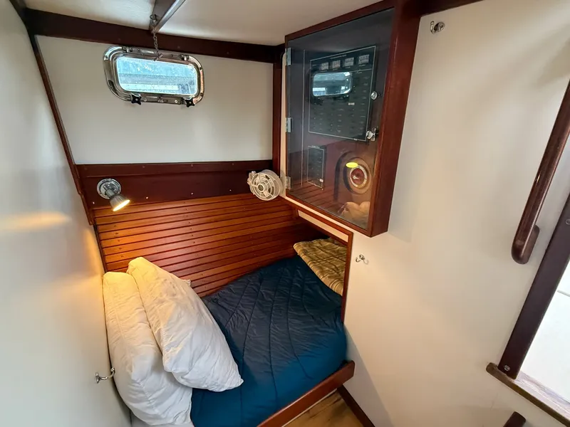 Slide: The Image of John Williams Stanley 38 2003 - 6018390