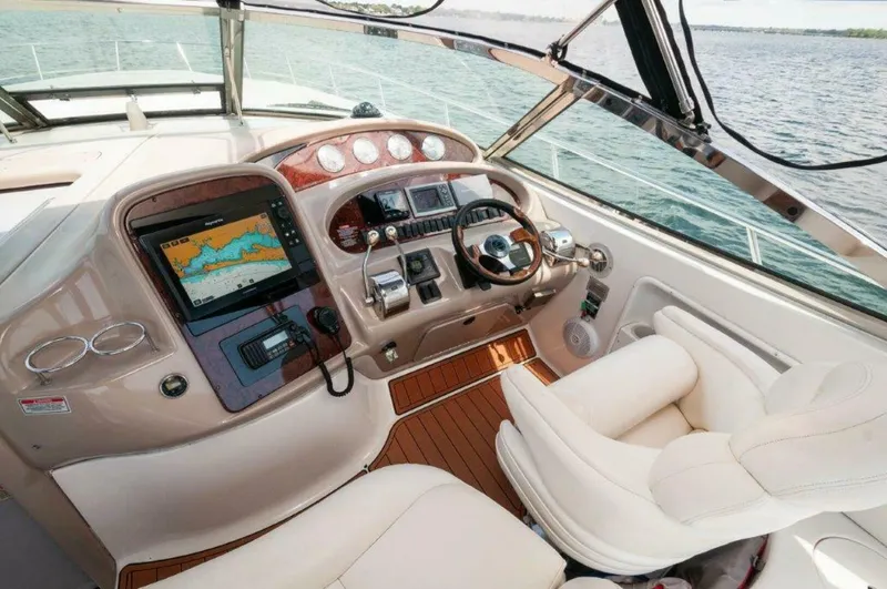 Slide: The Image of 2003 Sea Ray 380 Sundancer- Helm - 5324769