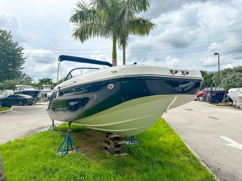 Slide: The Image of Bayliner DX2200 2024 - 5270804