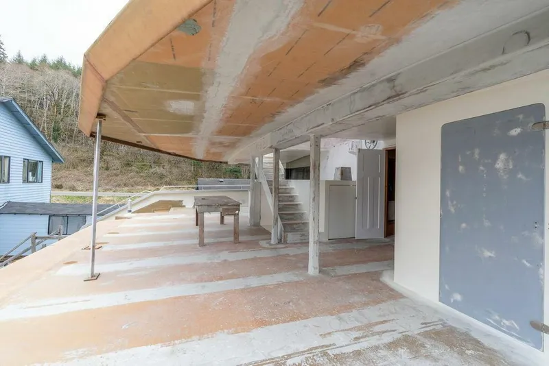 Slide: The Image of Catamaran Bloomfield 86 Motorsailor 2025 - 5506580