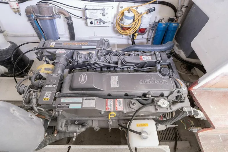 Slide: The Image of Catamaran Bloomfield 86 Motorsailor 2025 - 5506625