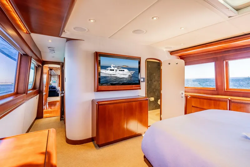 Slide: The Image of Broward Raised Pilothouse 2001 - 5310696