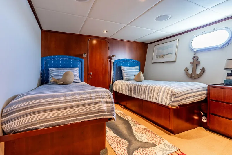 Slide: The Image of Broward Raised Pilothouse 2001 - 5310713