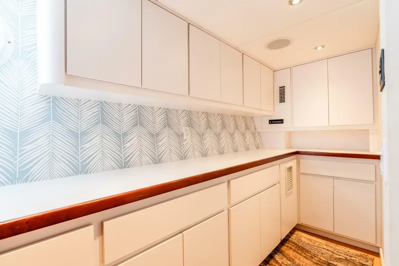 Slide: The Image of Broward Raised Pilothouse 2001 - 5310721