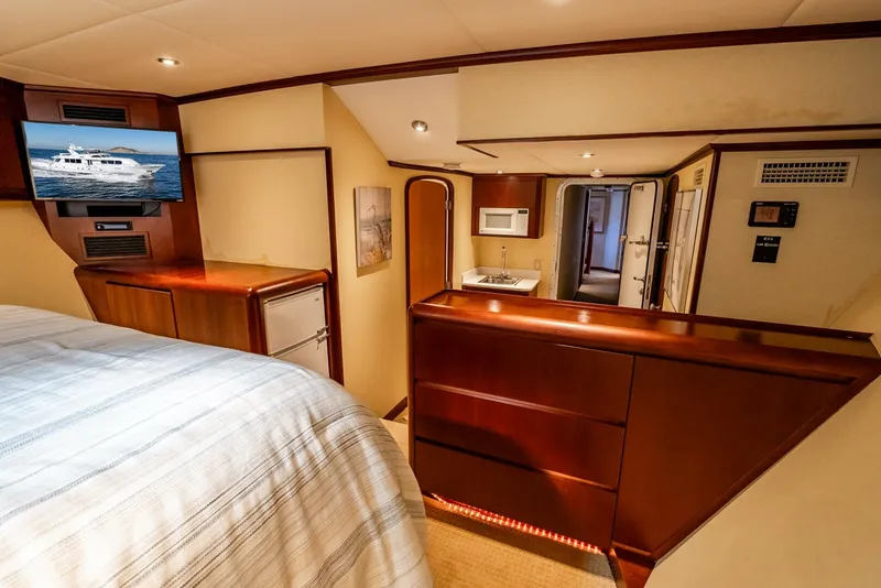 Slide: The Image of Broward Raised Pilothouse 2001 - 5310733