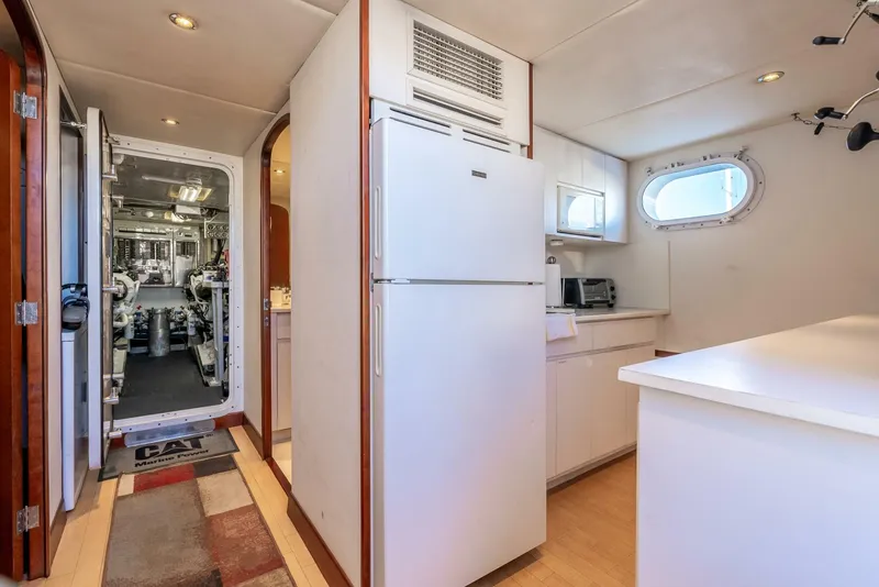 Slide: The Image of Broward Raised Pilothouse 2001 - 5310737