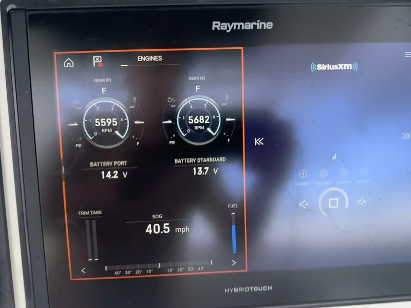 Slide: The Image of 13 MFD 40MPH 5600RPM 40MPH and matched props spinning proper 5600RPM - 5274291