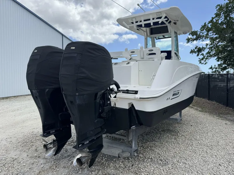 Slide: The Image of 5 Stb Stern  Starboard Stern with Twin 200HP Verados - 5274279