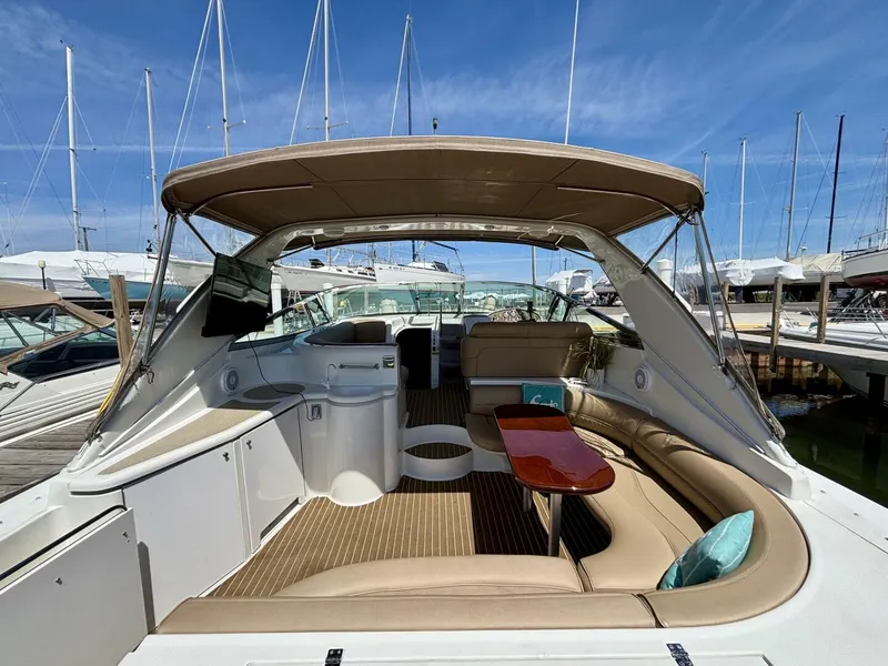 Slide: The Image of Cruisers Yachts 4270 Express 2001 - 5278277