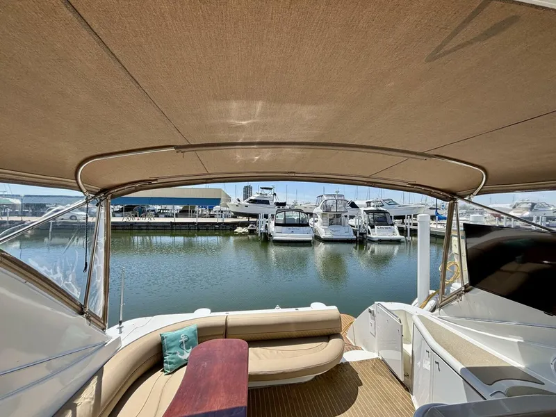 Slide: The Image of Cruisers Yachts 4270 Express 2001 - 5278293