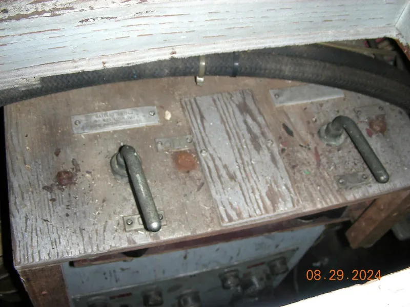 Slide: The Image of Bertram 38 1981 - 5272773