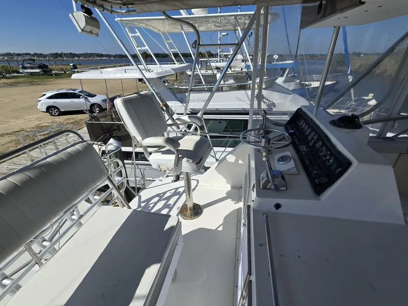 Slide: The Image of Bertram 38 1981 - 5272736