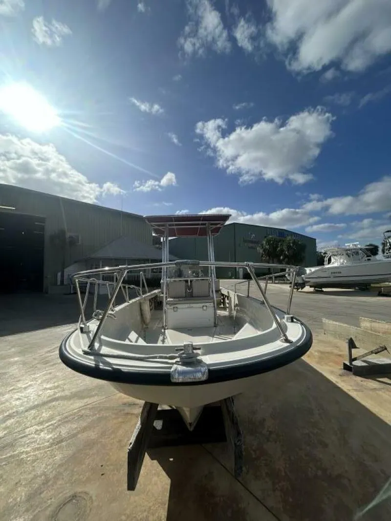 Slide: The Image of Boston Whaler 20 1988 - 5272716