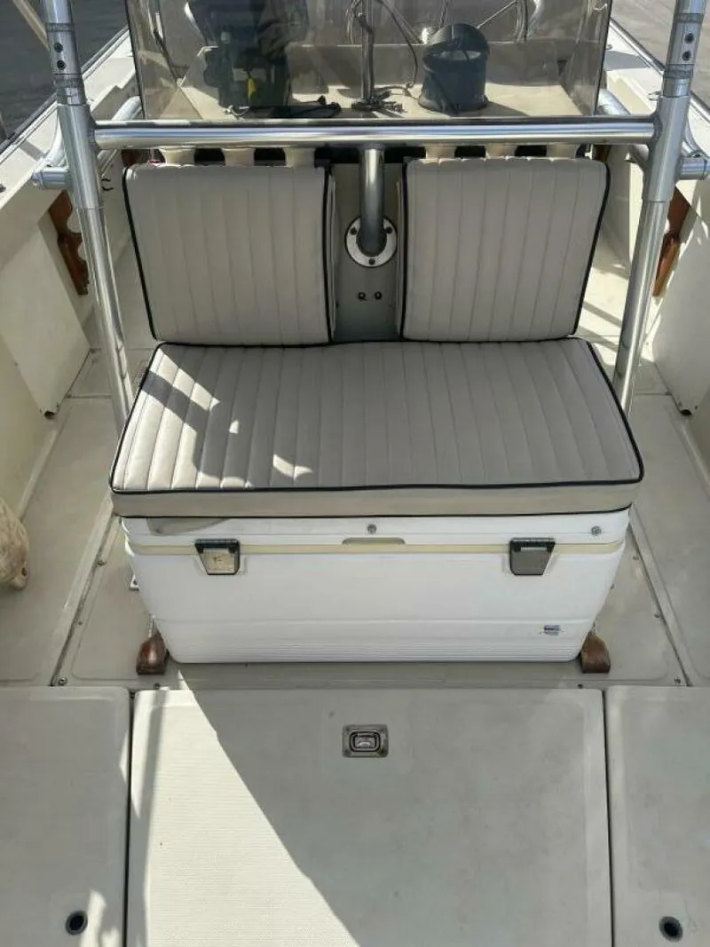 Slide: The Image of Boston Whaler 20 1988 - 5272719