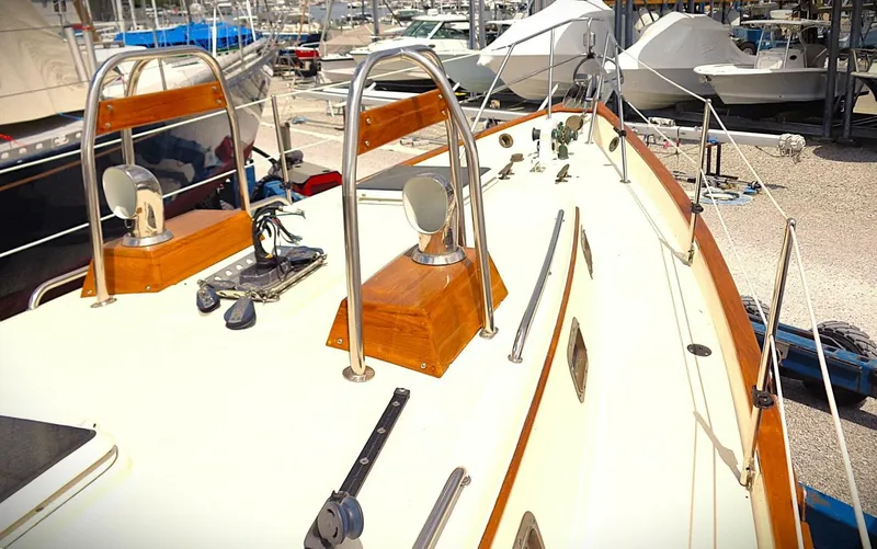 Slide: The Image of Pacific Seacraft 34 1998 - 5274107