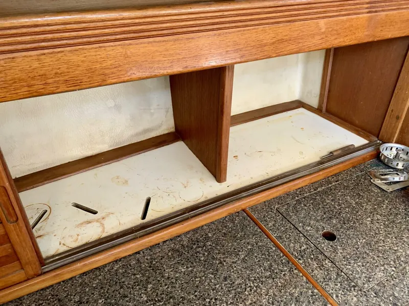 Slide: The Image of Sabre 36 1986 - 5278879