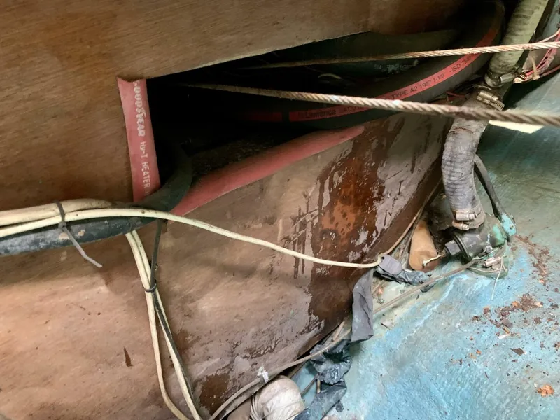 Slide: The Image of Sabre 36 1986 - 5278894