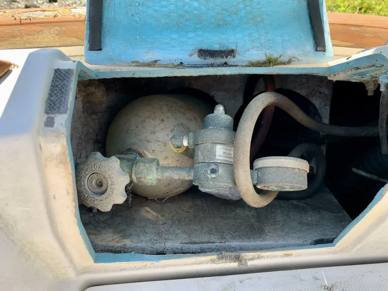 Slide: The Image of Sabre 36 1986 - 5278896