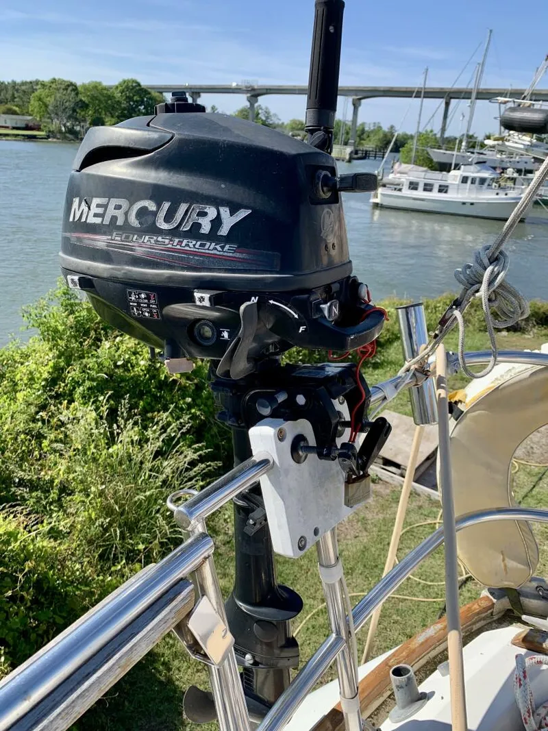 Slide: The Image of Sabre 36 1986 - 5278897