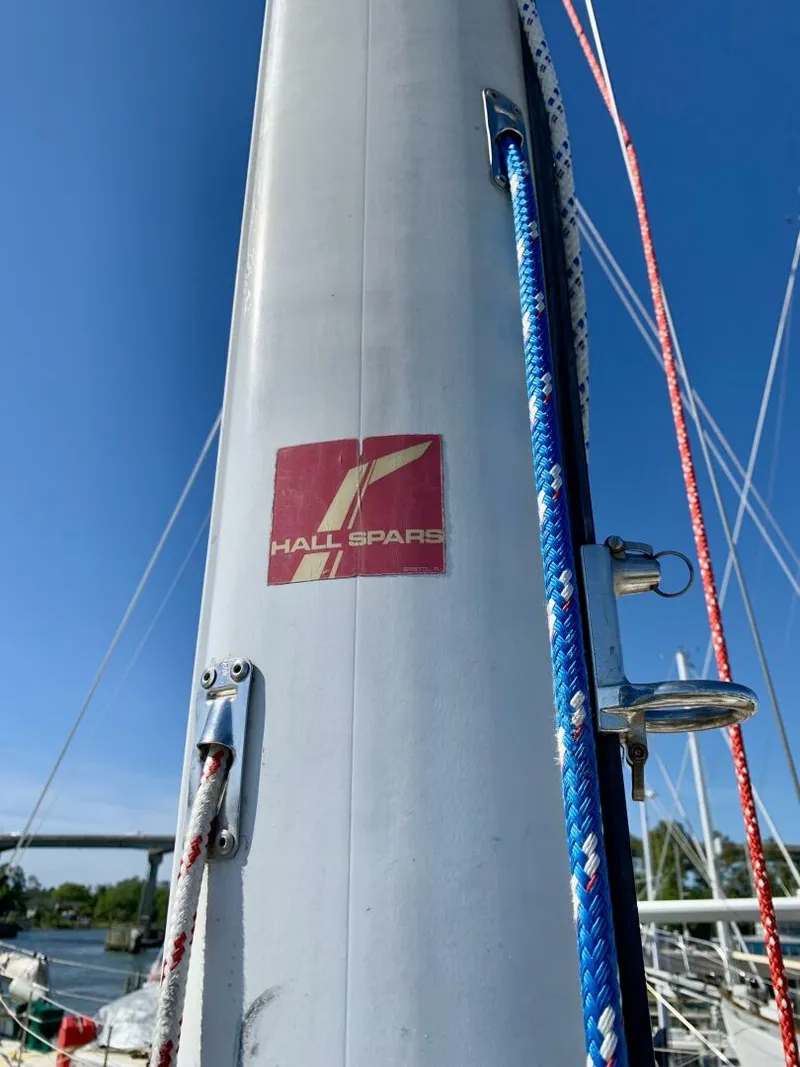 Slide: The Image of Sabre 36 1986 - 5278899