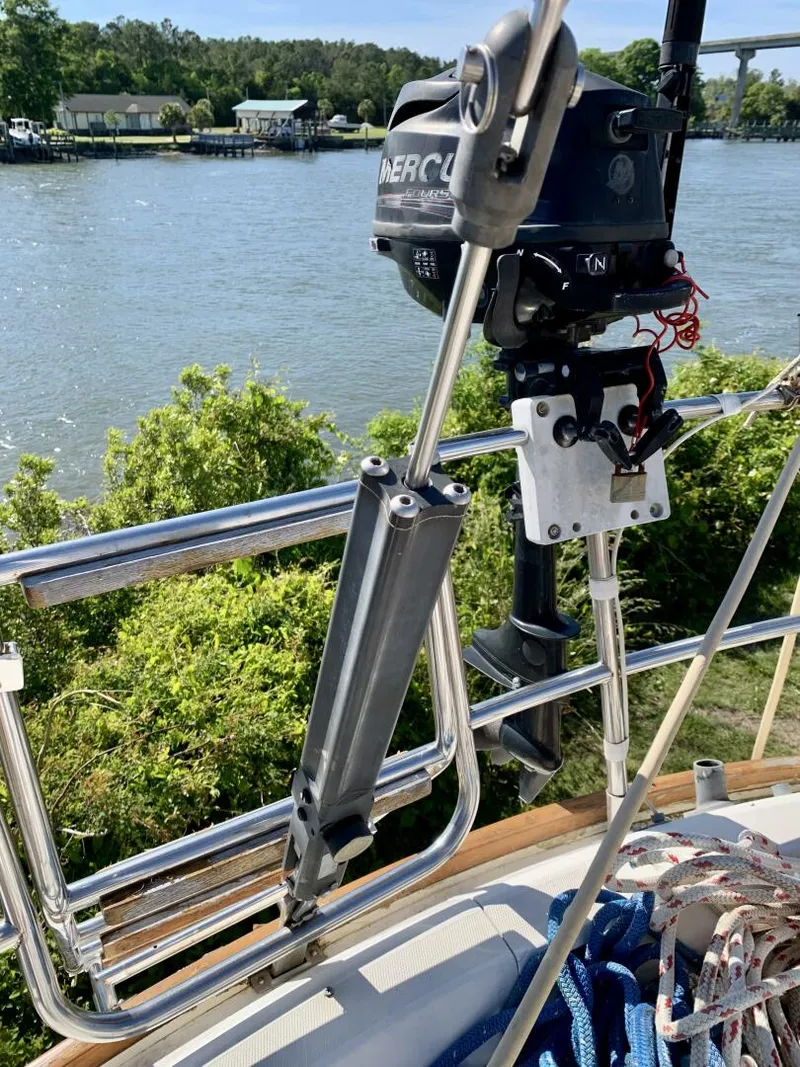 Slide: The Image of Sabre 36 1986 - 5278901