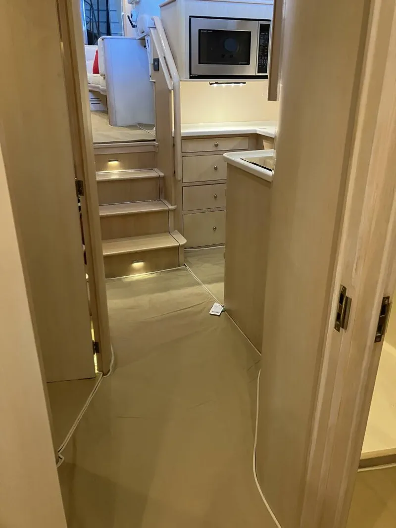 Slide: The Image of Hinckley Talaria 2013 - 5333108