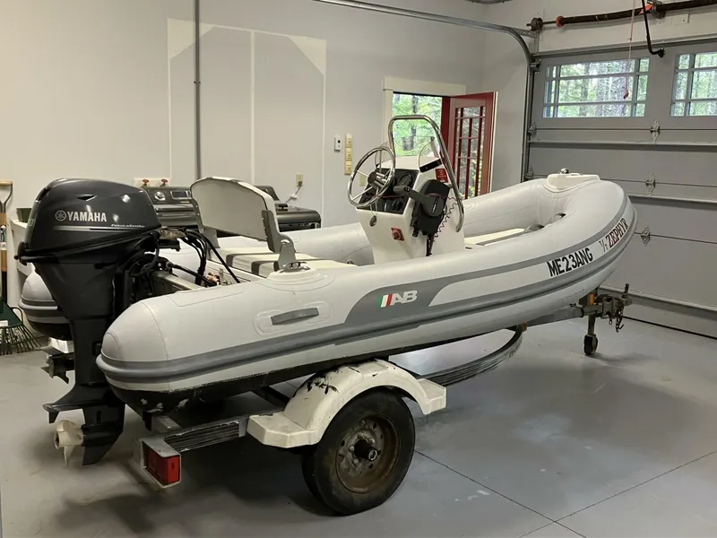 Slide: The Image of Hinckley Yachts Talaria 2013 - 5347229