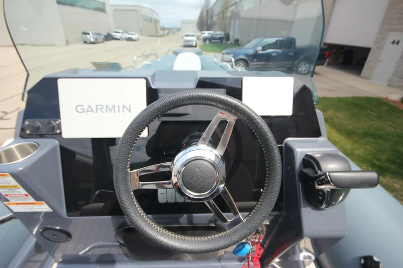 Slide: The Image of Zodiac Medline 7.5 NEO & custom Trailer 2021 - 5273568