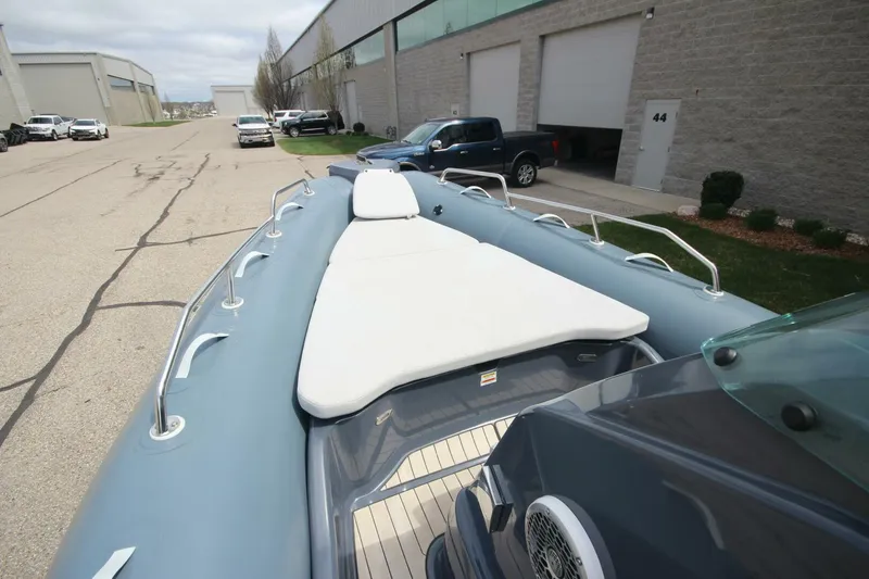 Slide: The Image of Zodiac Medline 7.5 NEO & custom Trailer 2021 - 5273569