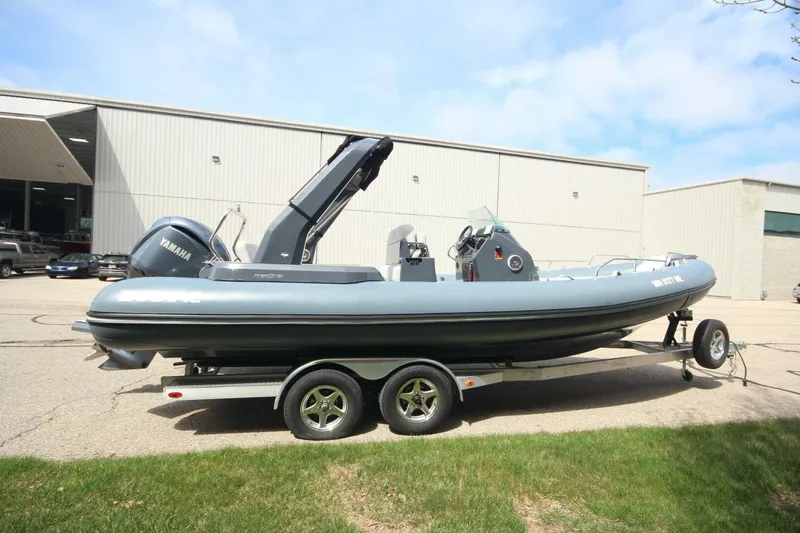 Slide: The Image of Zodiac Medline 7.5 NEO & custom Trailer 2021 - 5273579